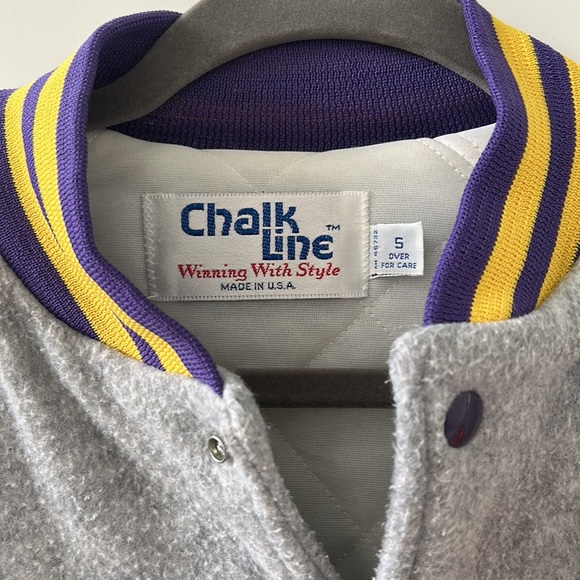 Vintage ChalkLine Lakers Varsity Jacker Magic Johnson #32 - Picture 3 of 6